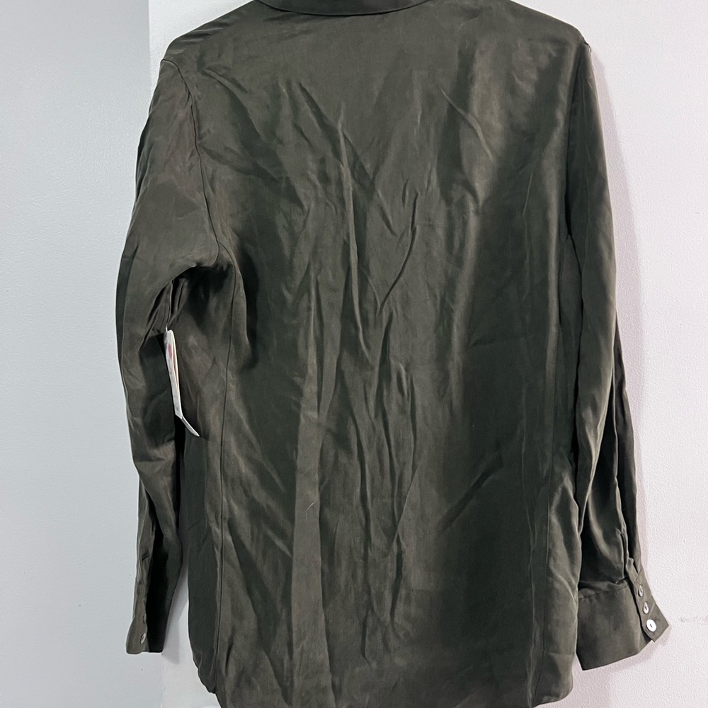 Lord & Taylor Dark Green Casual Button Down Shirt - Picture 2 of 10